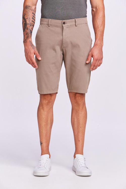 BERMUDA SARJA CHINO TEXTURIZADA KAKHI