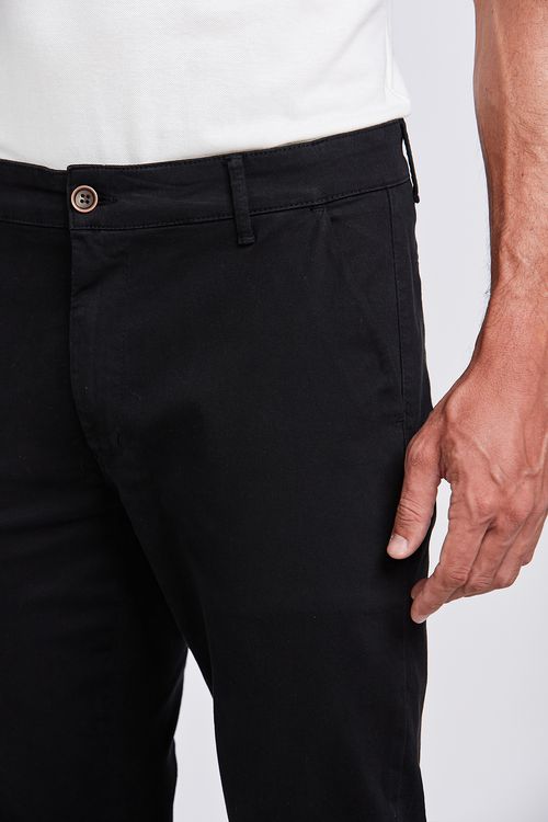 CALÇA SARJA CHINO EXTRA SLIM PRETO